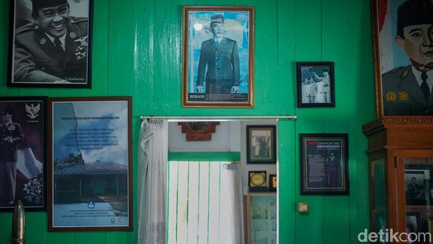 Menjaga Jejak Soekarno-Hatta di Rumah Rengasdengklok Rumah Djiaw Kie Siong menjadi saksi keberadaan Soekarno-Hatta di Rengasdengklok. Kini, rumah berusia lebih dari seabad itu mulai lapuk.