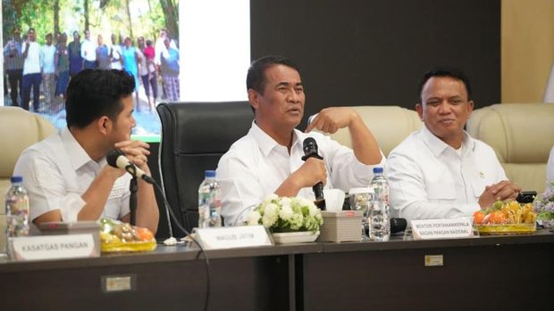 Menteri Pertanian (Mentan) sekaligus Kepala Badan Pangan Nasional (Bapanas), Amran Sulaiman. (Dok. Humas Kementan) Menteri Pertanian (Mentan) sekaligus Kepala Badan Pangan Nasional (Bapanas), Amran Sulaiman. (Dok. Humas Kementan)