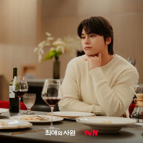 Adegan dralam drama Korea My Bias, My Boss.