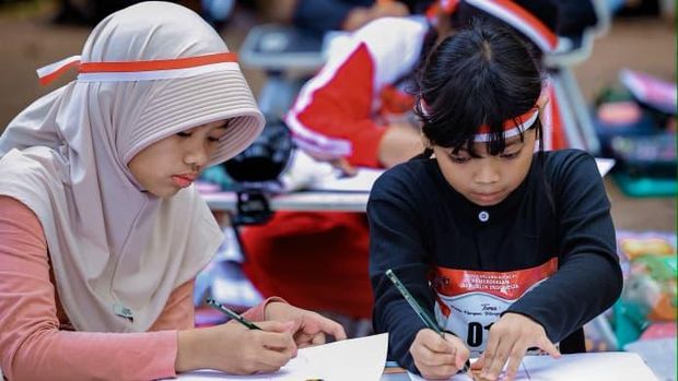 Polda Metro Jaya menggelar Festival UMKM dan Lomba Melukis menyambut Hari Kemerdekaan RI ke-81, Rabu (12/8/2026).