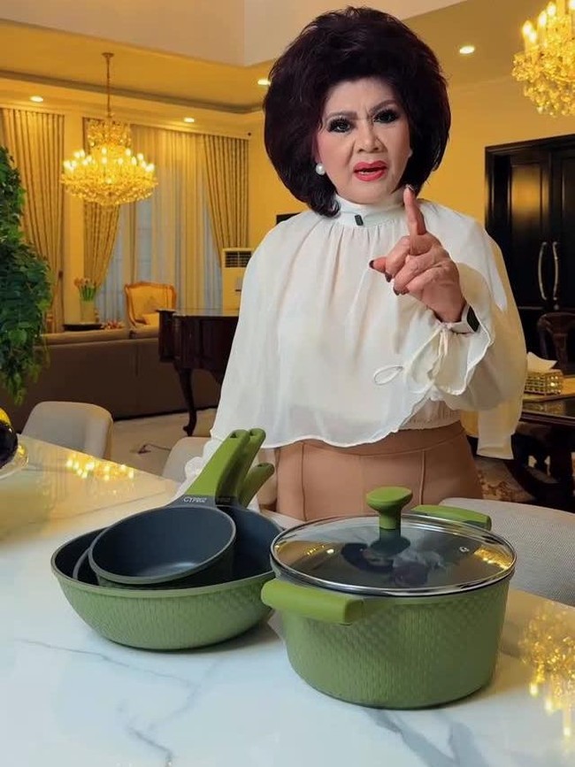 Respons Rita Nasution Saat Rambutnya Dibilang Kayak Reog