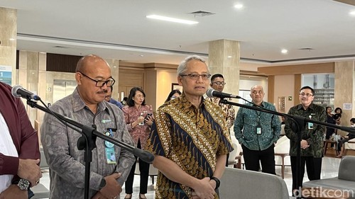 Sekjen Kemenkes Kunta Wibawa Dasa Nugraha di RSUP Prof Ngoerah, Denpasar, Rabu (12/8/2026).