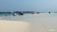 Beragam Aktivitas Seru di Pulau Pramuka yang Bikin Betah