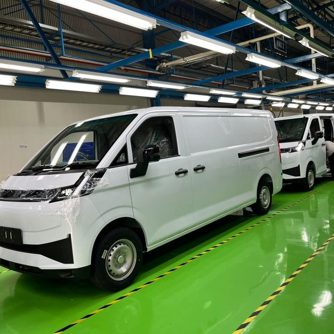 Potret Mobil Listrik Blind Van Farizon V8E, Siap Tantang Gran Max dan APV