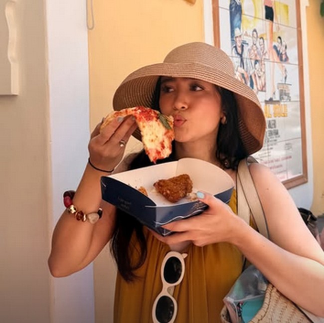 Febby Rastanty Liburan ke Italia, Pose di Colosseum hingga Cicip Affogato