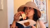 Febby Rastanty Liburan ke Italia, Pose di Colosseum hingga Cicip Affogato