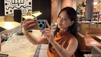 Huawei Pura 90s Pro Max membawa peningkatan besar dari segi kamera dan konektivitas. Setelah menunggu sekian lama, Huawei Pura 90s Pro Max akhirnya mendukung jaringan 5G. Foto: Virgina Maulita Putri/detikINET