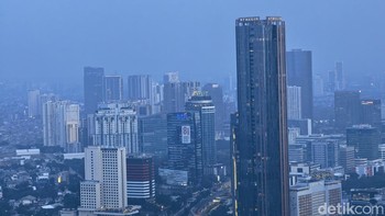Upgrade terbesar yang dibawa Pura 90s Pro Max adalah kamera telephoto 200 MP dengan sensor ultra besar dan dukungan optical zoom hingga 4x. Foto: Virgina Maulita Putri/detikINET