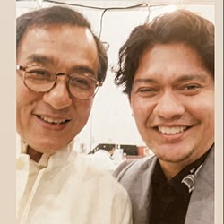 Iko Uwais Merasa Terhormat Dipilih Jackie Chan Jadi Juri Festival Film di China