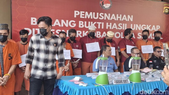 Ilustrasi pemusnahan narkoba