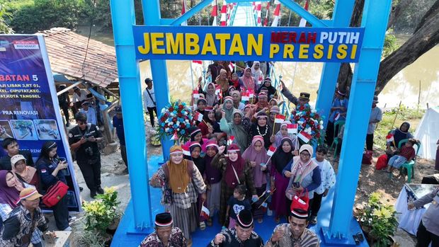 Kapolda Metro Jaya Komjen Asep Edi Suheri meresmikan 5 Jembatan Merah Putih Presisi, Kamis (13/8/2026).