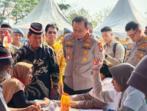 Kapolda Metro Hadirkan Baksos dan Layanan Kesehatan di Bekasi Sambut HUT RI