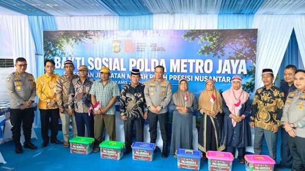 Kapolda Metro Jaya Komjen Asep Edi Suheri meresmikan 5 Jembatan Merah Putih Presisi, Kamis (13/8/2026).