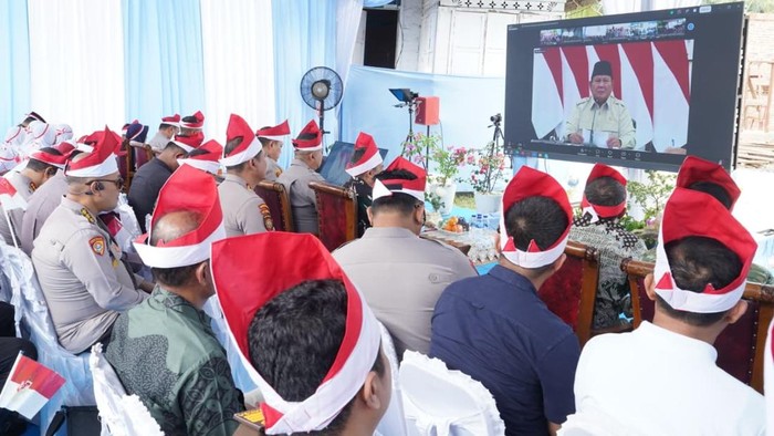 Kapolda Riau Irjen Herry Heryawan melaporkan secara langsung ke Presiden Prabowo Subianto mengenai pembangunan 110 jembatan dan Ekspedisi Merah Putih di 3T, Kamis )13/8/2026).