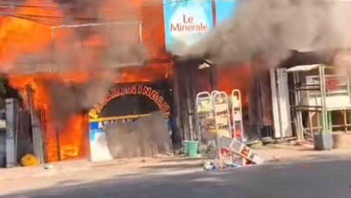 Kebakaran di Sudiang, Makassar.