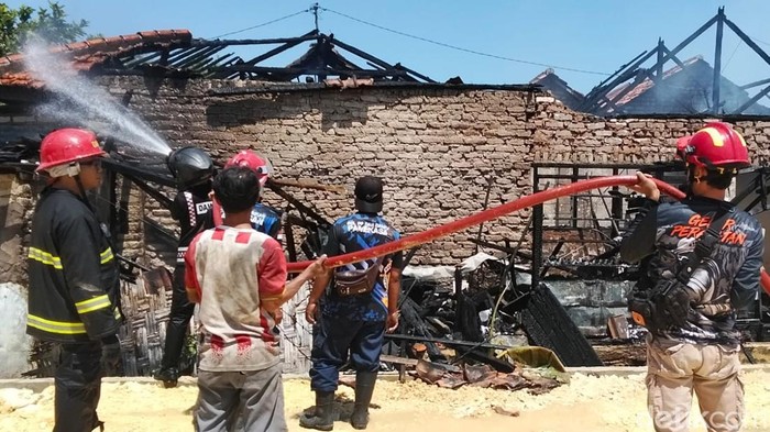 Kebakaran gegara gas bocor di Pamekasan