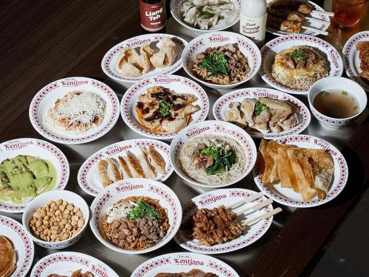 10 Kuliner Baru di Gading Serpong, Ada Dokyo hingga Ayam Goreng CeUnah