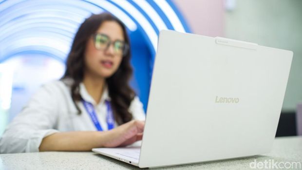 Lenovo Yoga Slim 7 Ultra