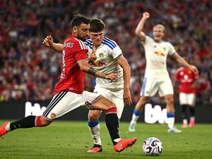 Leeds Terlalu Segan untuk Menganggap MU Kuda Hitam
