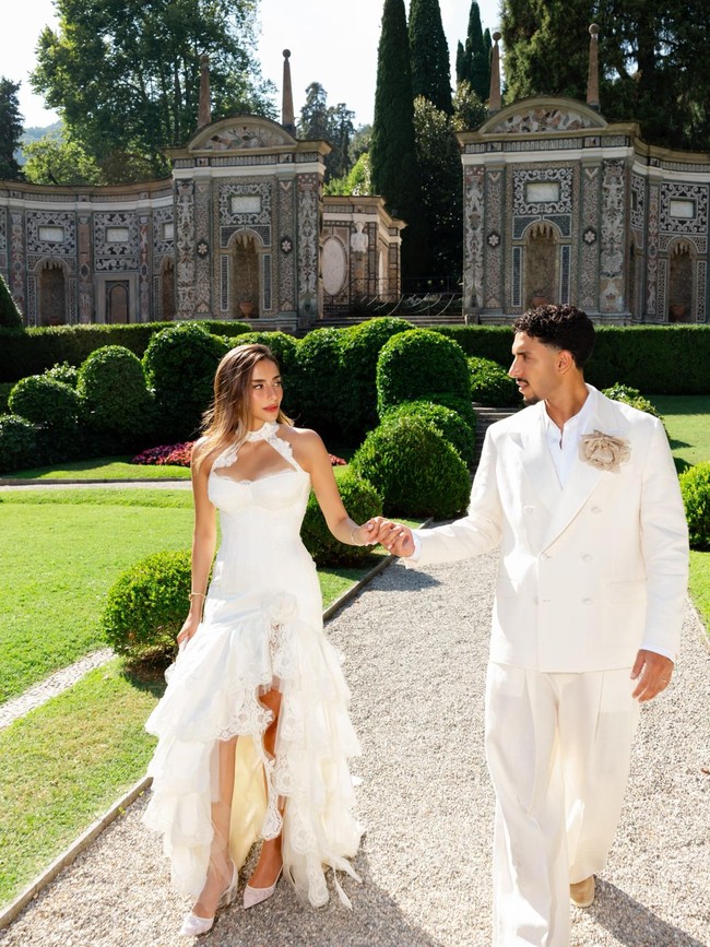 Perayaan Nikah Omar Marmoush-Istri: Naik Kereta Kuda Hingga Dansa Romantis