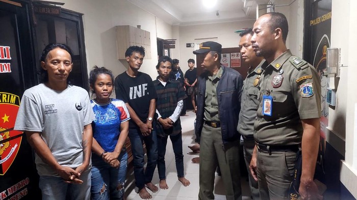 Pak Ogah viral yang rusak posko Satpol PP di Jakbar ditangkap. (Dok. Istimewa)