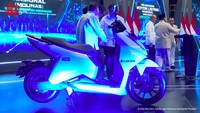 Prabowo Sebut Beli Motor Listrik Nasional Tanpa DP-Bunga Cicilan Dipangkas!