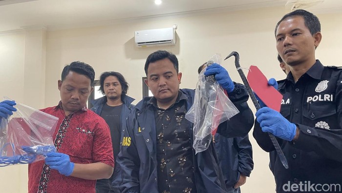 Polresta Pati saat ungkap kasus penusukan di Sinomwidodo, Kamis (13/8/2026).