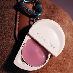 Rollover Reaction WonderBalm, 2in1 Lipstik & Blush yang Bisa Jadi Bag Charm