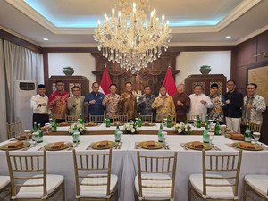 Para Sekjen Partai Kumpul di Rumah Sugiono, Ini yang Dibahas