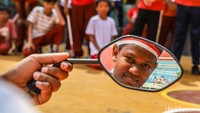 Perayaan HUT ke-81 RI di lingkungan sekolah diharapkan dapat menumbuhkan rasa cinta Tanah Air serta mengenalkan nilai-nilai perjuangan kepada para siswa sejak dini. Semarak kemerdekaan pun terasa semakin meriah ketika para murid saling mendukung dan berkompetisi secara sportif dalam suasana penuh kebersamaan.