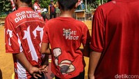 Selain menjadi hiburan, perlombaan tersebut menjadi ruang bagi para siswa untuk belajar mengenai sportivitas, kerja sama, dan kebersamaan.