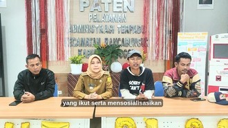 Bertemu Camat, Tukang Cukur di Bogor Bicara soal Dimarahi Tak Pasang Bendera