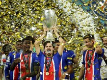 PSG Kunci Lagi Gelar Juara Piala Super Eropa Usai Kalahkan Aston Villa 2-1