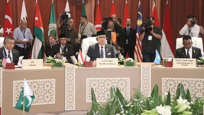 Wamenlu Arrmanatha Nasir dalam pertemuan tingkat menteri mengenai Yerusalem di Amman, Yordania. (IG Arrmanatha Nasir)