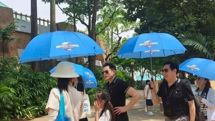 Aaron Kwok dan Keluarga