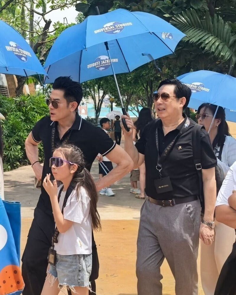Aaron Kwok dan Keluarga