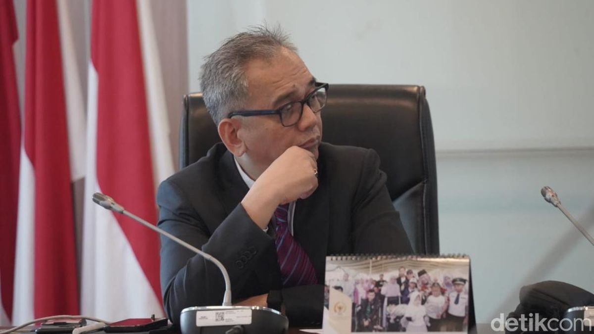 Indonesia's Health Economic System Needs Evaluation for JKN Sustainability