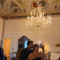 Bersama dengan Fabregas yang menikahinya pada 2018, Daniella memiliki dua anak perempuan dan satu putra. Sedangkan putra dan putrinya yang lebih tua berasal dari pernikahan sebelumnya dengan Elie Taktouk. Foto: Instagram @daniellasemaan