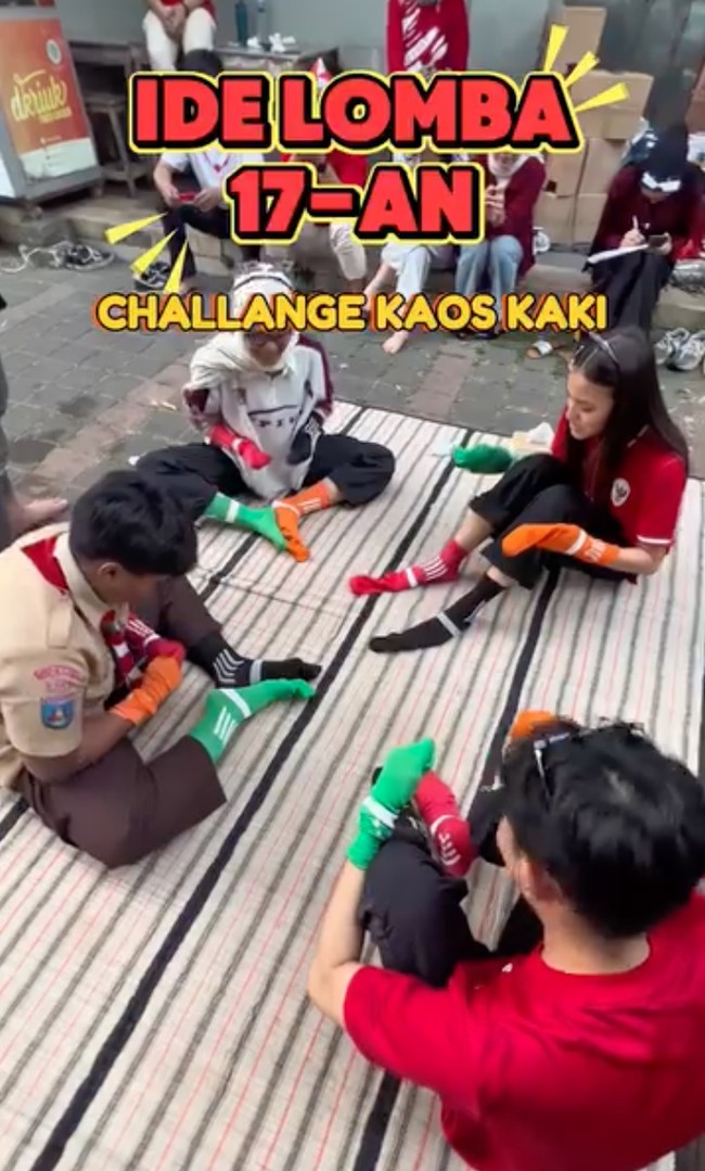 Aneka lomba yang dibuat Donna itu tampak seru dihiasi tawa dari para pemain serta penonton. Beberapa netizen sampai mengaku tertarik untuk mengikuti lomba tersebut. Seruu sekaliii pengenn ikutann, tulis salah satu komentar. Seruuu amat siihh, komentar lain. Foto: Instagram/@dagnesia