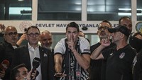 Sah! Vlahovic Jadi Pemain Besiktas