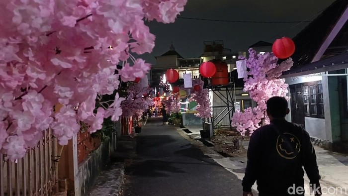 Gang di Bandar Lampung dihiasi dengan ornamen khas Jepang