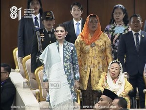 Gaya Selvi Ananda di Sidang Tahunan MPR, Pakai Kebaya Lapis Floral