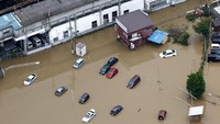 Korban Tewas Banjir Jepang Jadi 10 Orang, Ribuan Mobil Ditinggalkan di Jalan