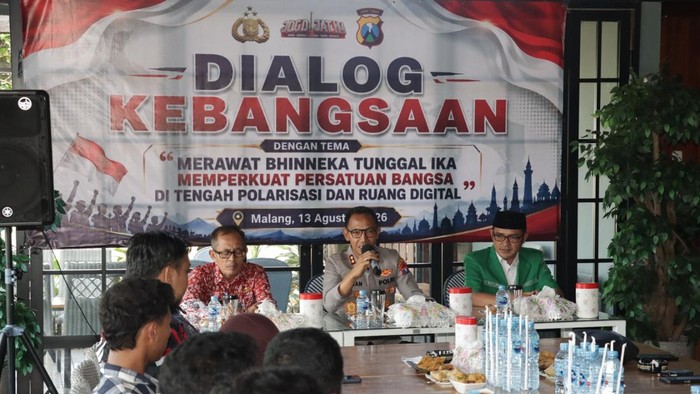 Kapolres Malang AKBP Rulian Syahuri