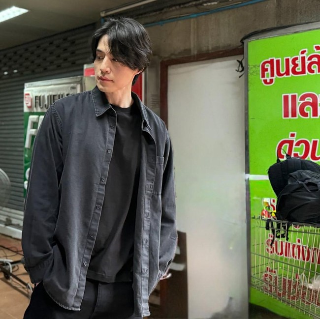 Lee Dong Wook Buat Memori di Bangkok
