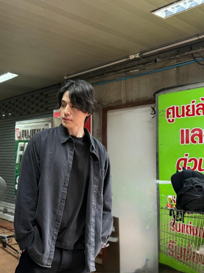 Lee Dong Wook Buat Memori di Bangkok