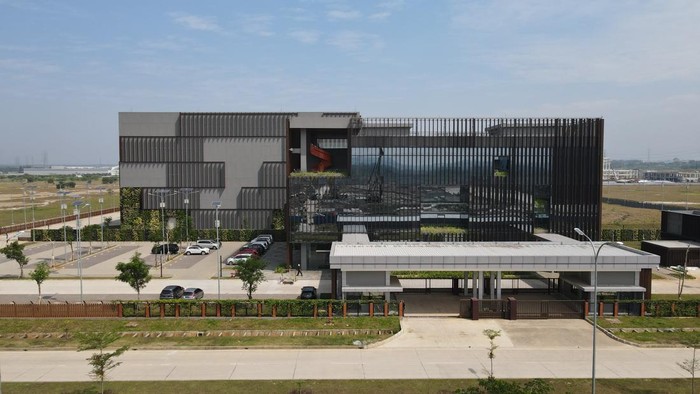 NeutraDC Gandeng PLN Ekspansi Data Center di Cikarang hingga 200 MW