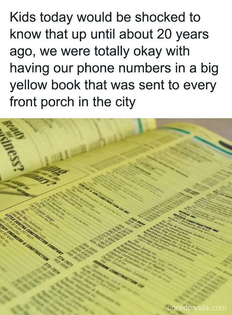 Lihat meme berikut serasa naik mesin waktu kembali ke tahun 90-an. Mana yang paling bikin kamu kangen?
