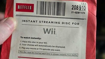 Tahu nggak, Netflix dulunya bentuknya CD begini. Foto: noconnostalgia via Bored Panda