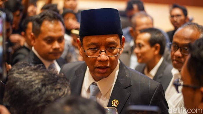 Pemerintah Siapkan Belanja Rp4.097 Triliun di RAPBN 2027 Pemerintah resmi merilis RAPBN 2027 dengan total shopping negara mencapai Rp4.097,2 triliun melalui pembacaan Nota Keuangan di Jakarta, Jumat (14/8/2026).